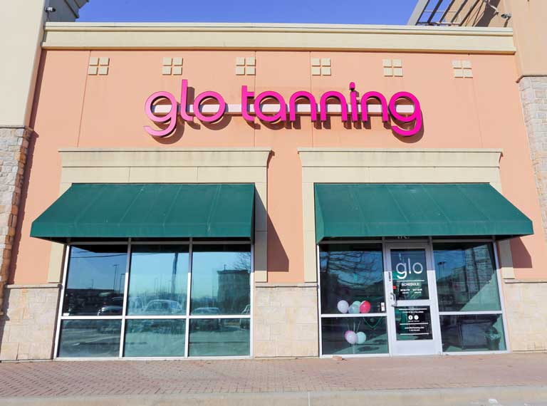 Glo Tanning Salon in OKC.